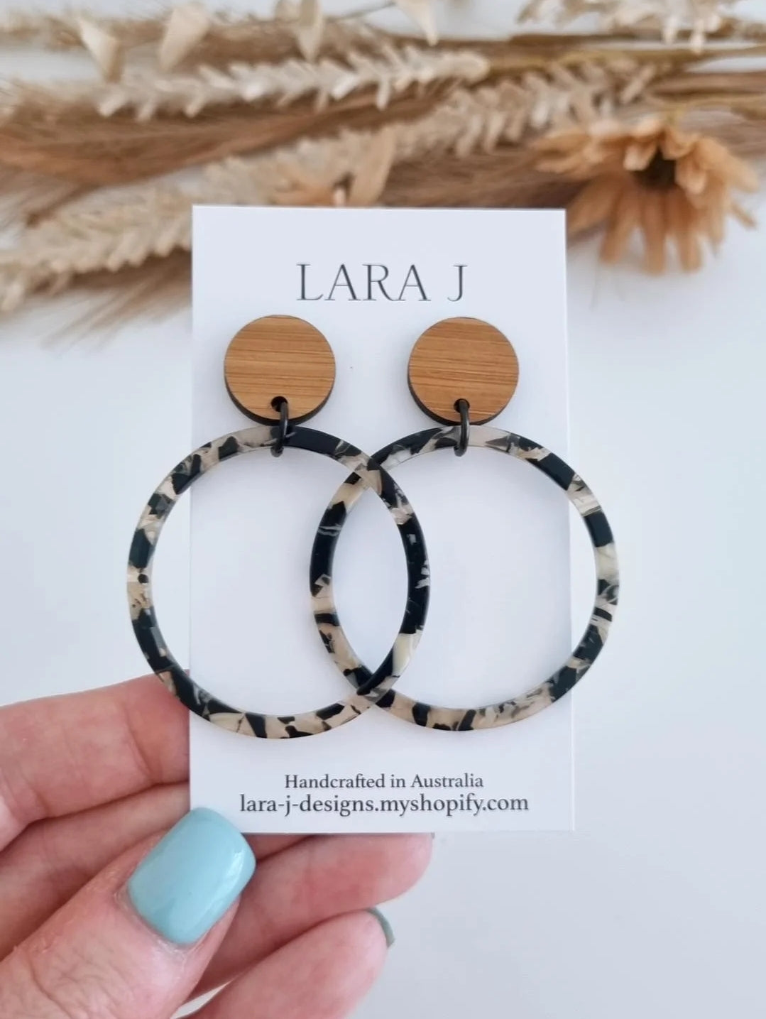Tortiseshell Jumbo Loop Dangle - Bamboo Top