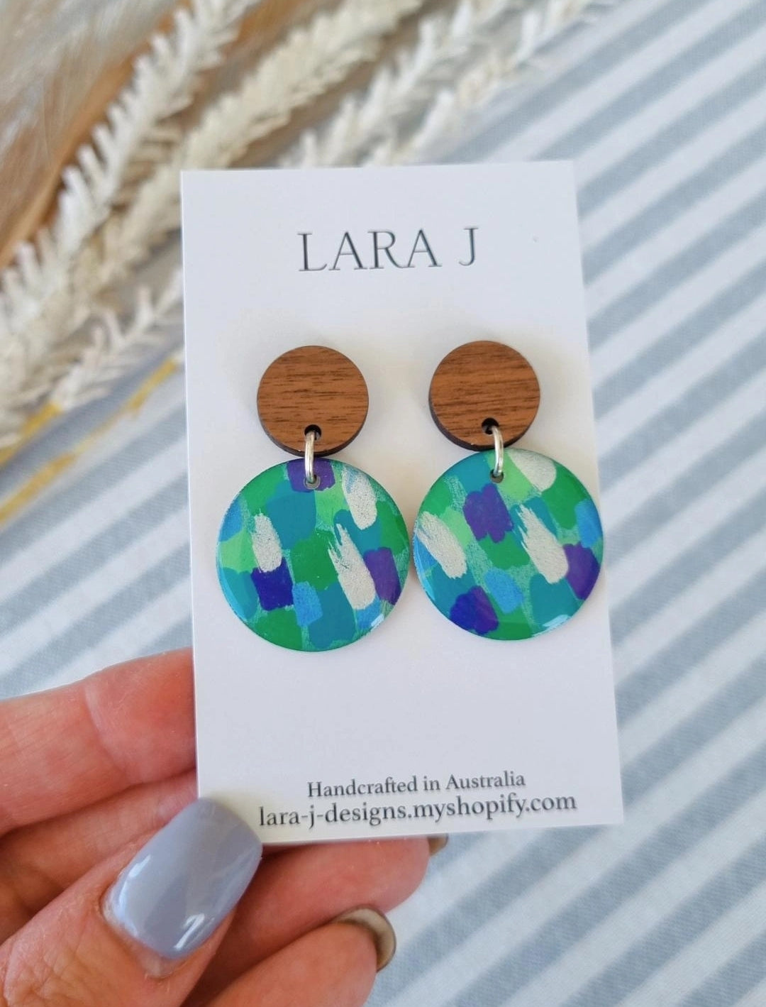 Petite Circle Dangle #17