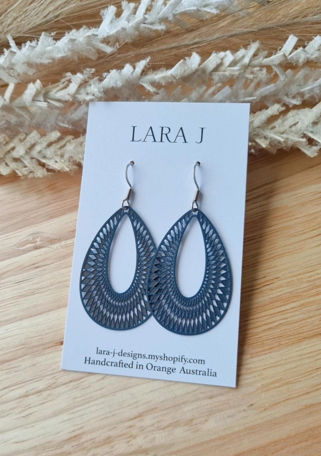 Tear Drop Cut Out Dangles - Charcoal