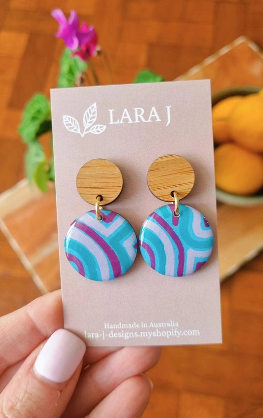 Petite Circle Dangle #39