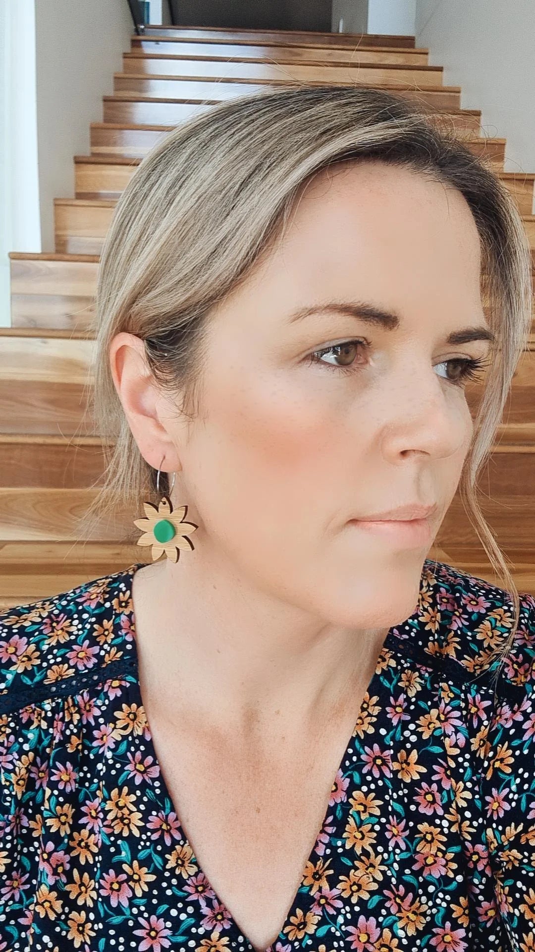 Bamboo Flower hoops - Emerald