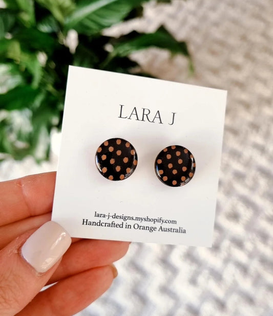 16mm Studs #20