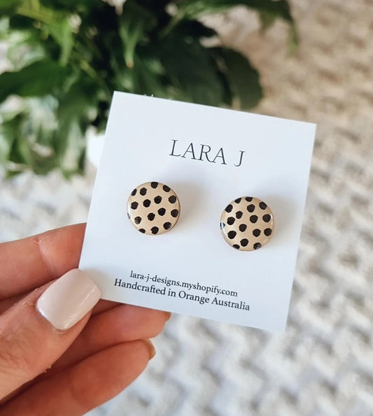 16mm Studs #8