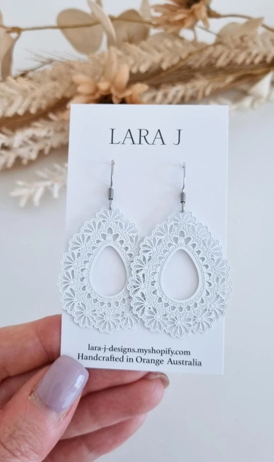August Hook Dangle - White