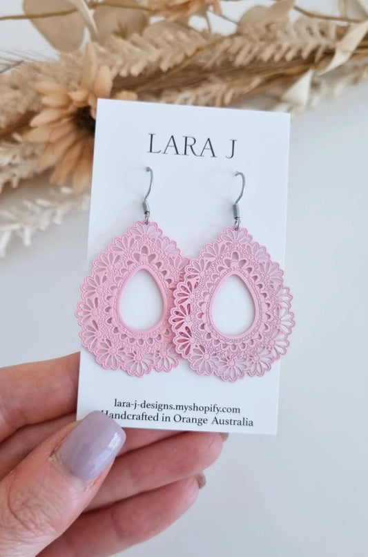 August Hook Dangle - Blush