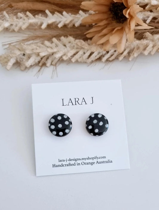 16mm Studs #12