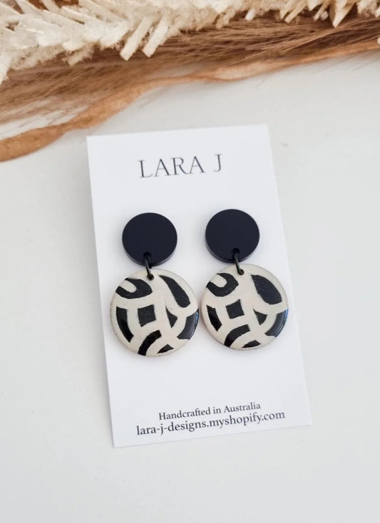 Petite Circle Dangle #14