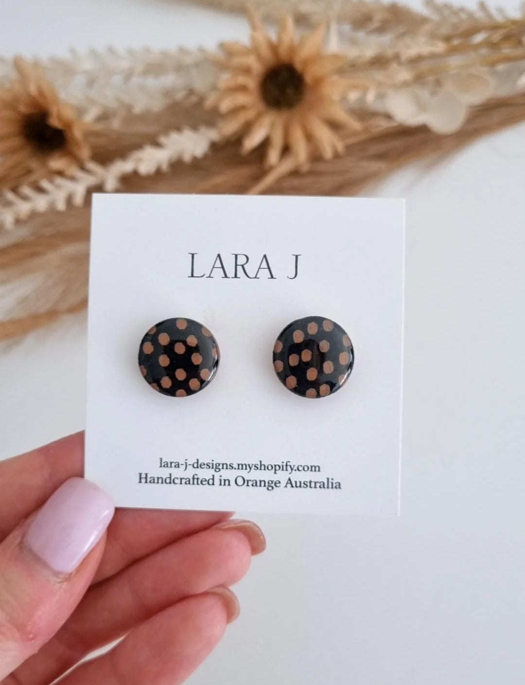 16mm Studs #17