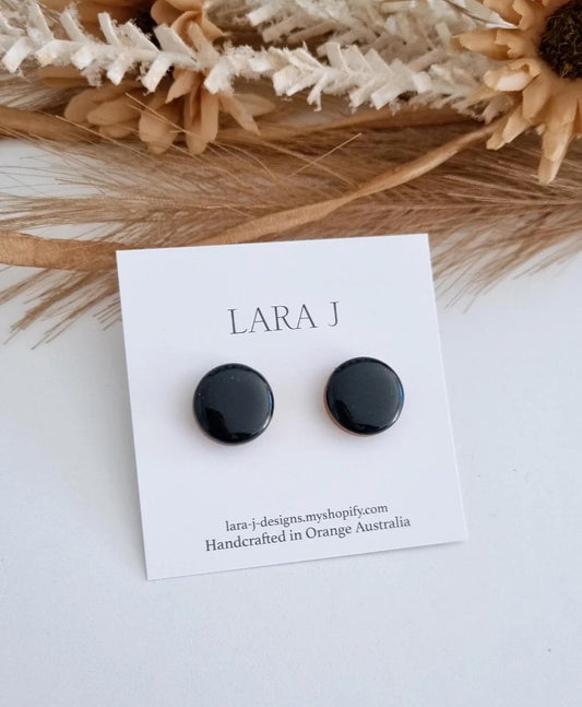 16mm Studs #33