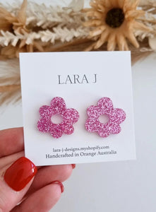 Flower Studs - Pink