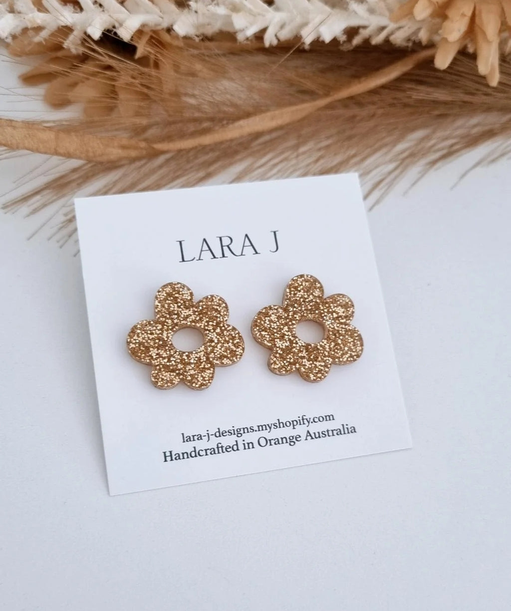 Flower Studs - Gold