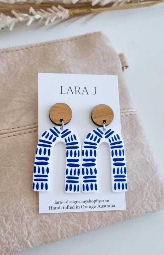 Arch Dangle - Blue/White