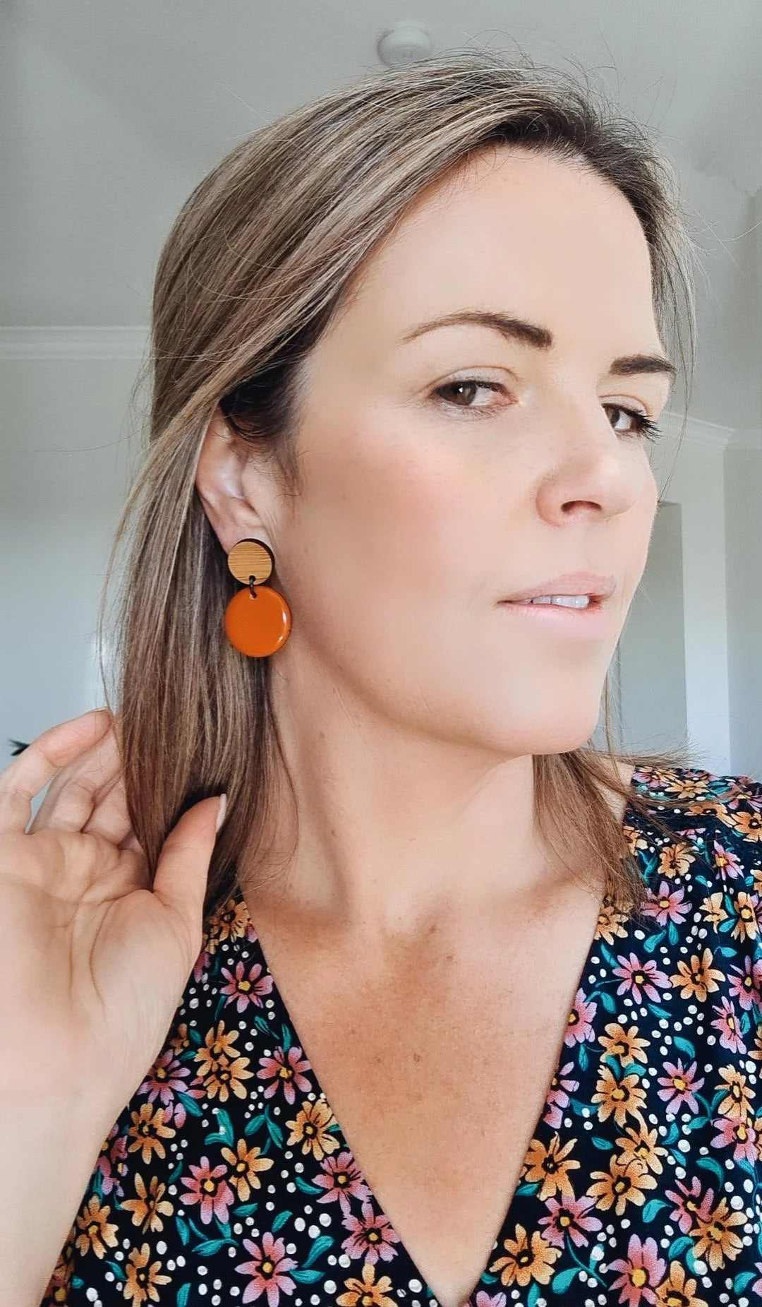 Petite Circle Dangle - Rust