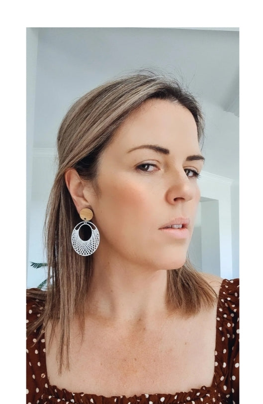 Stella Dangle White - Bamboo Top