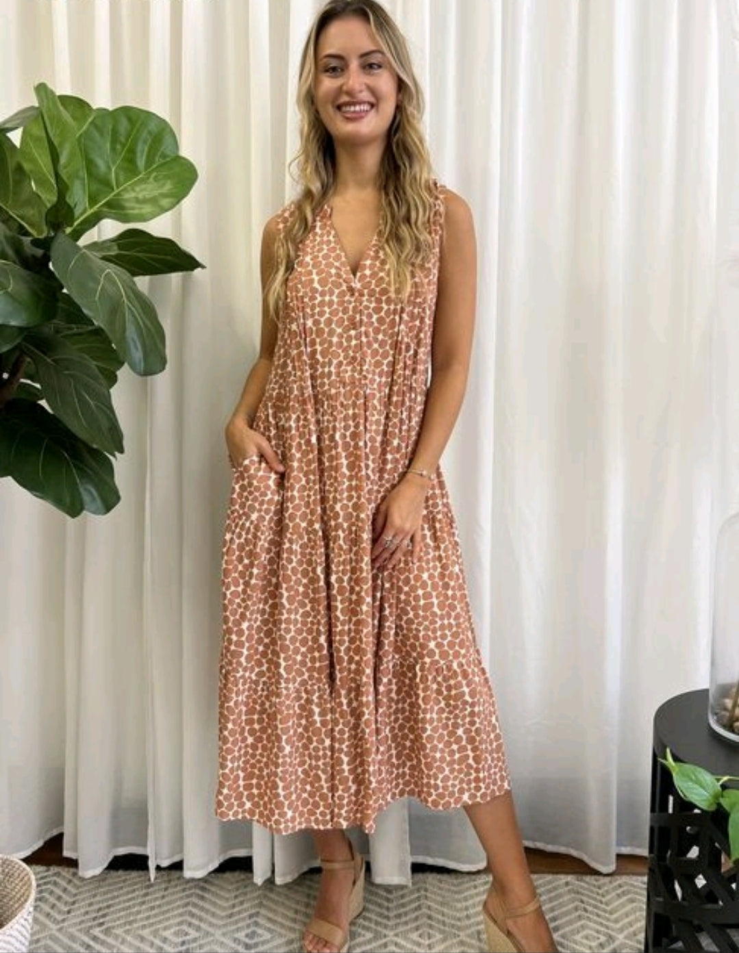 Freya Dress - Tan
