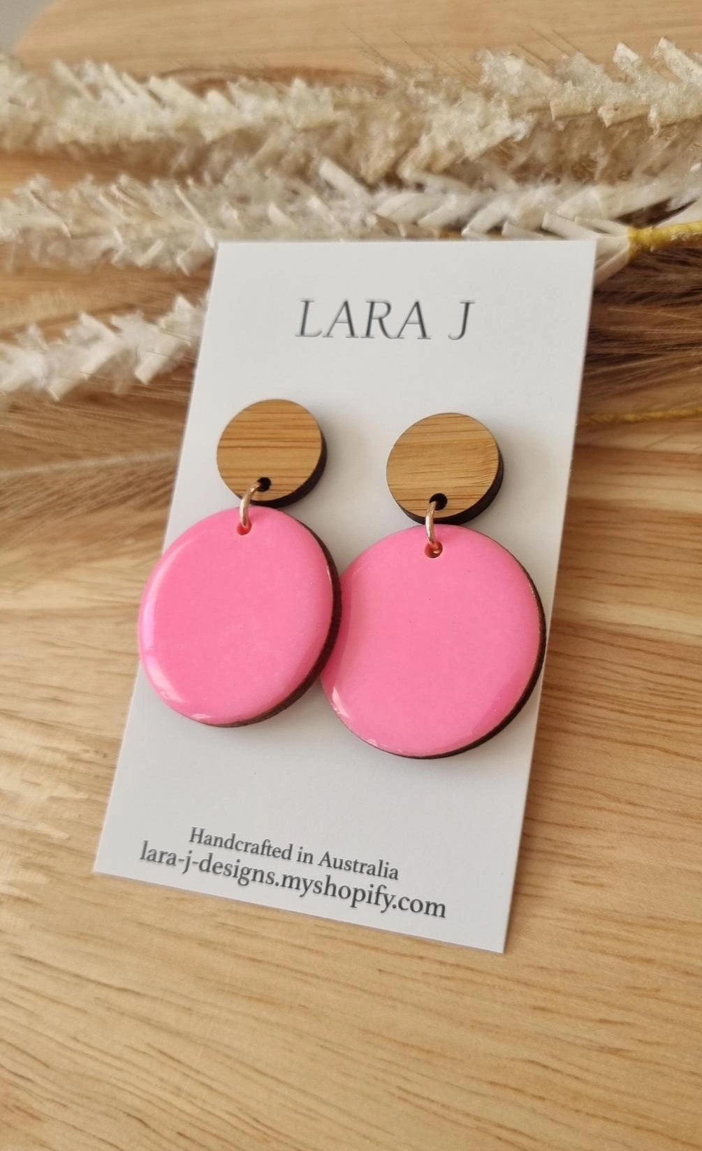 Resin Dangle - Hot Pink