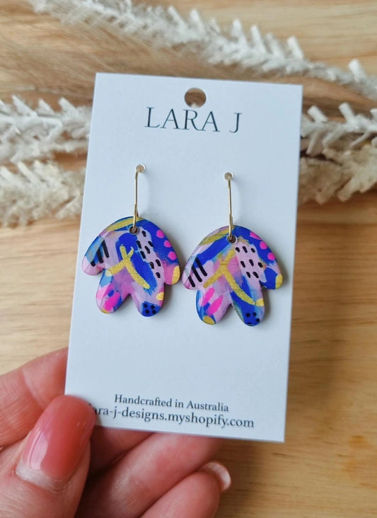 Aurora Dangles