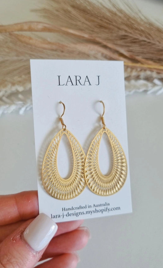 Tear Drop Cut Out Dangles - Gold