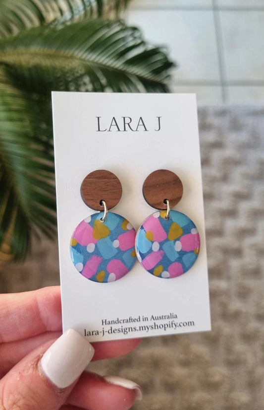 Petite Circle Dangle #43