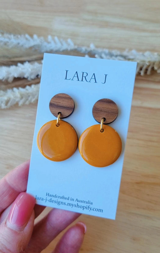 Petite Circle Dangle - Mustard - Walnut Top