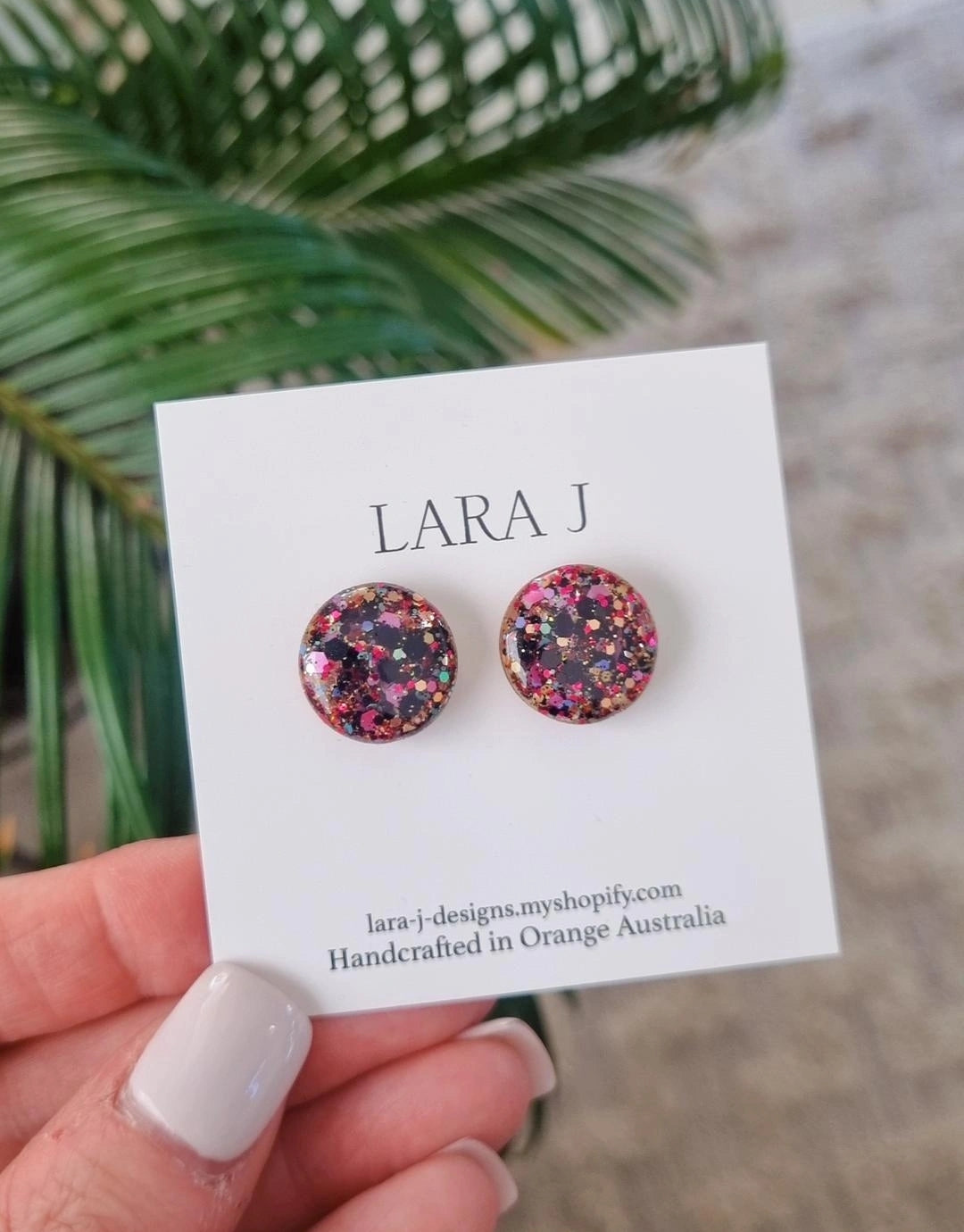 16mm Studs #52