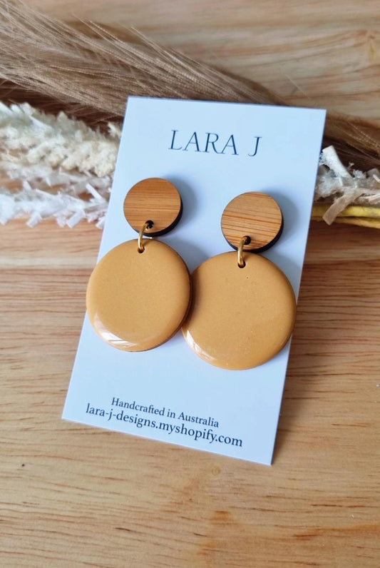 Resin Dangle - Light Mustard