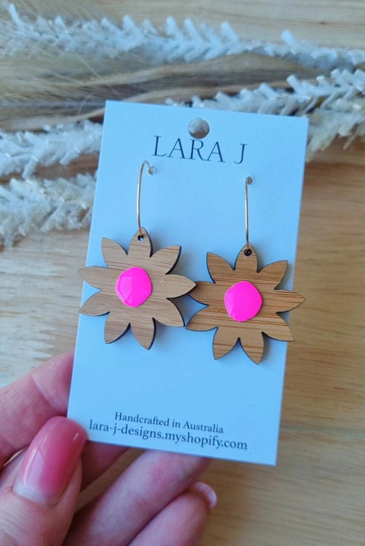 Bamboo Flower Hoops - Hot Pink