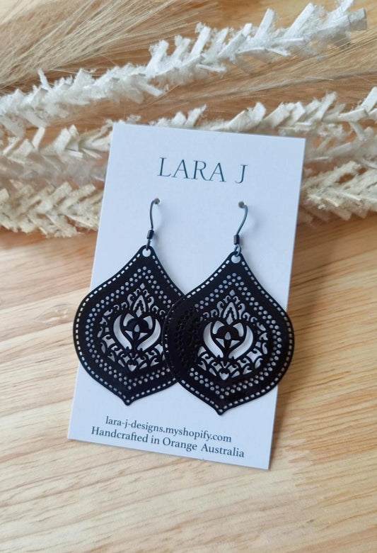 Rita Dangles - Black