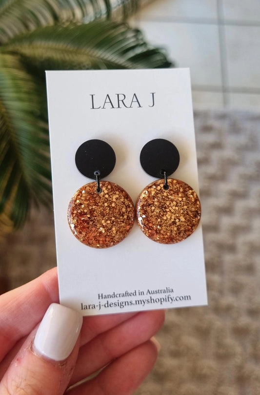 Petite Circle Dangle #51