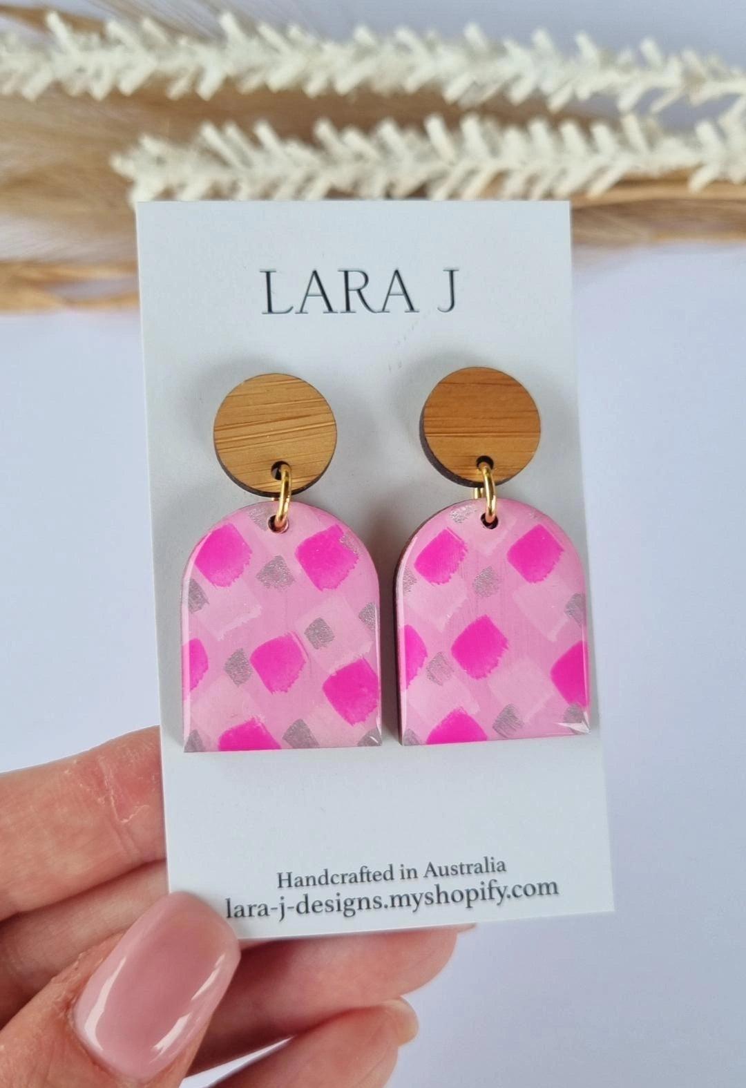 Resin Arch Dangle #2