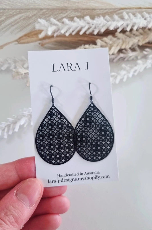 Tear Drop Dangles - Black