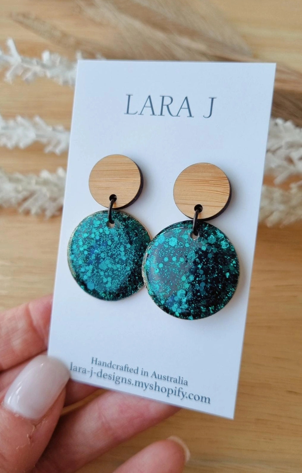 Petite Circle Dangle - Emerald Glitter