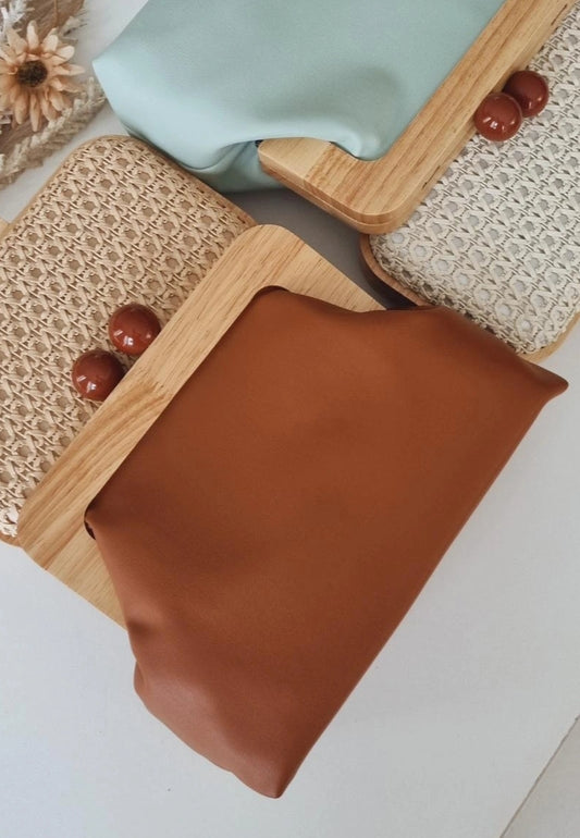 Timber Top Clutch - Tan