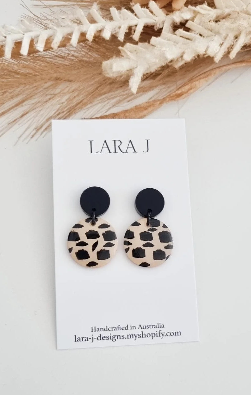 Mini Resin Dangle #7